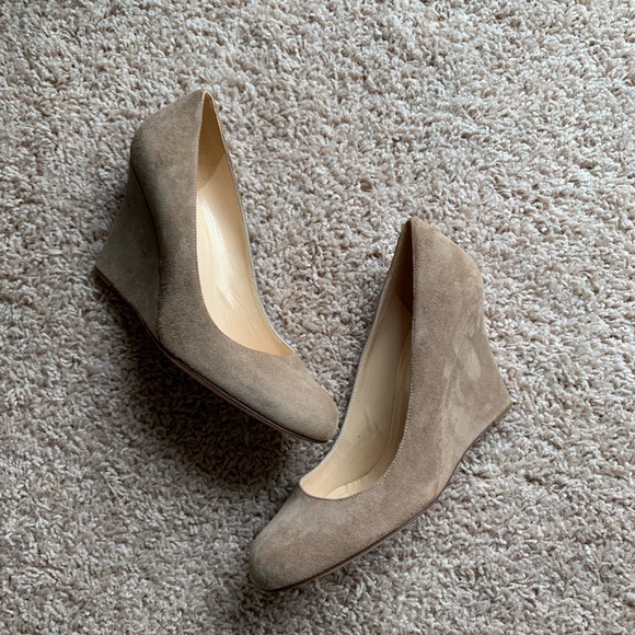 kate spade Shoes - Kate Spade Beige Suede Wedge Pump Size 9